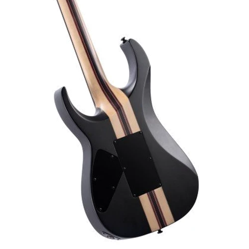 Електрогітара CORT X500 Menace (Grey Silver): Форма корпусу Superstrat
