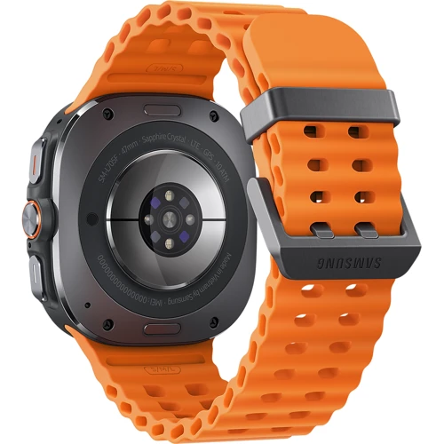 Смарт-часы Samsung Galaxy Watch Ultra 47mm LTE Titanium Grey with Orange Marine Band (SM-L705FDAA): Материал корпуса Титан