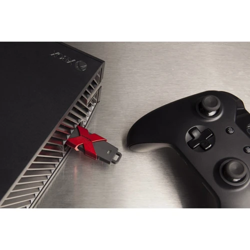 USB-флешка Kingston 64GB HX Savage USB 3.1 Black/Red (HXS3/64GB): Максимальная скорость записи, МБ/с 250