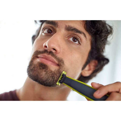 Машинка для стрижки (триммер) Philips OneBlade QP2520/30: Особенности Влажная очистка, Беспроводной, Портативный, Индикатор заряда