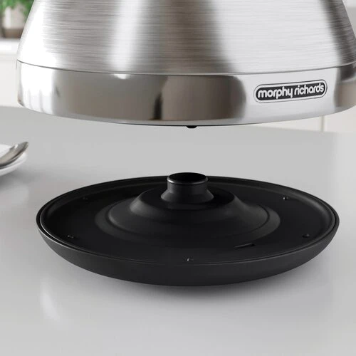 Електрочайник Morphy Richards Venture 100130: Тип нагрівального елементу діcковий (прихований)