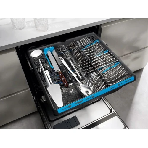 Встраиваемая посудомоечная машина Electrolux EEM62310L: Размеры 82х45х55 см
