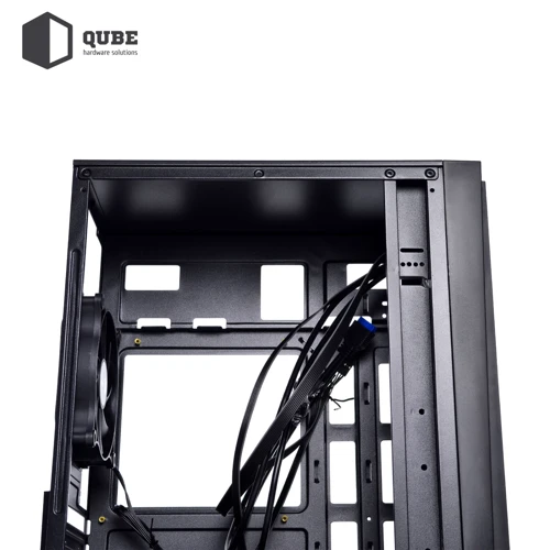 Корпус QUBE QBC01_MBNU3: Матеріал передній панелі пластик і метал