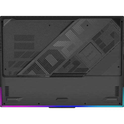 Ноутбук ASUS ROG Strix G18 (G814JI-N6074W): Вес 3.1 кг