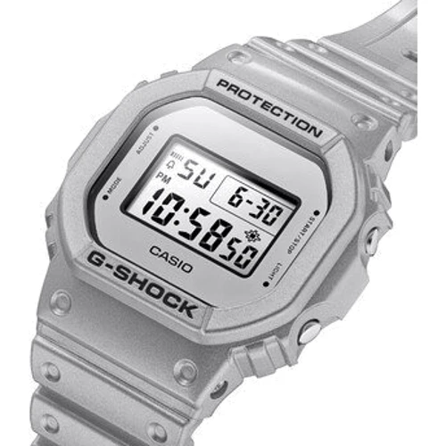 Наручные часы Casio DW-5600FF-8ER: Стиль Спортивный