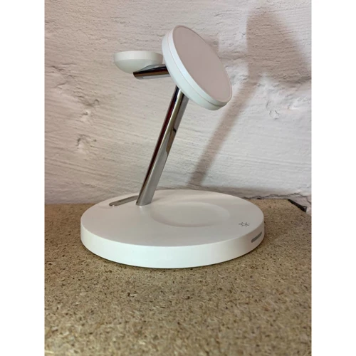 SwitchEasy Wireless Charger Stand MagSafe White (GS-103-235-290-12) for iPhone 15 I 14 I 13 I 12 series and Apple Watch (Зарядные устройства) (77670328) Stylus Approved фото 9