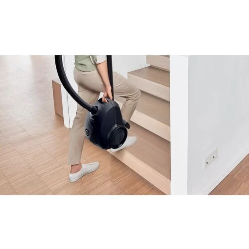 Пылесос Bosch BGLS2BA1: Максимальная мощность 600 Вт