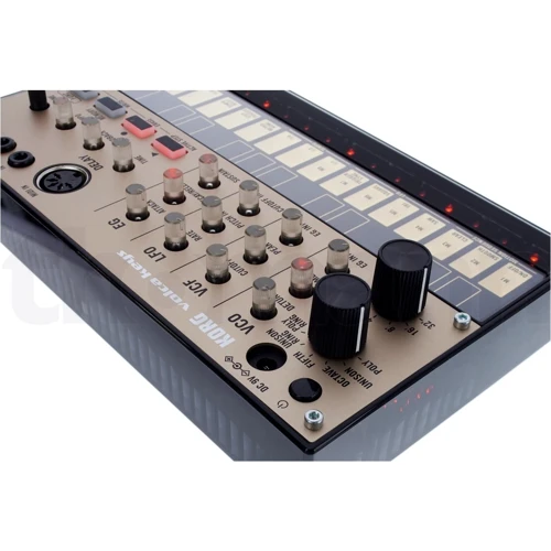 Професійний синтезатор Korg Volca-Keys: Кількість клавіш 27