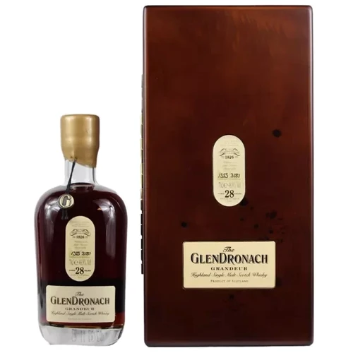 Виски GlenDronach 28yo Grandeur, wooden box 0.7 л (BWW5207)