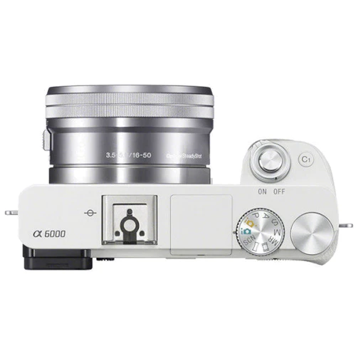 Sony Alpha A6000 kit (16-50mm) White: Размер матрицы 23.5x15.6 мм