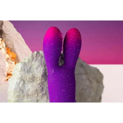 Вибратор Rocks Off Glo Girl Bunny