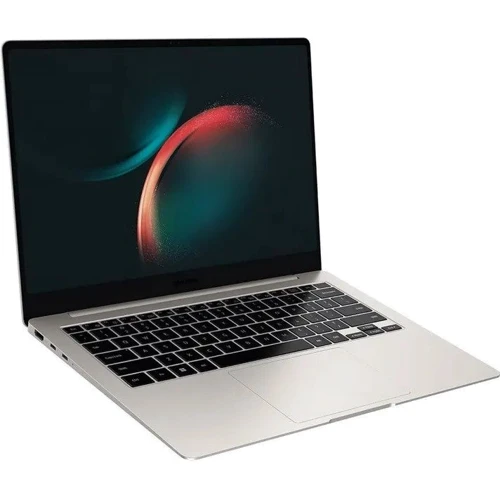 Ноутбук Samsung Galaxy Book3 Pro NP940XFG (NP940XFG-KA1US): Экран 14" (2880x1800) WQXGA+