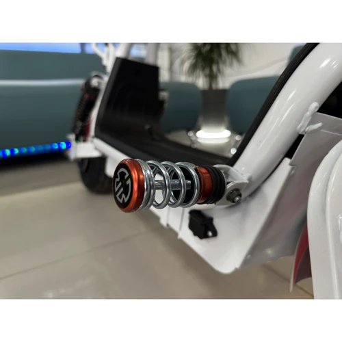 Електроскутер дитячий Atlas City 1000W White: Вага пристрою, кг 35