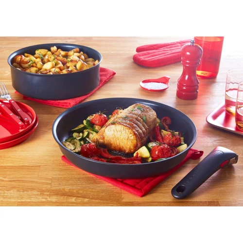 Набір сковорідок Tefal Ingenio Unlimited 3 предмети (L7638942): Матеріал корпусу алюминий