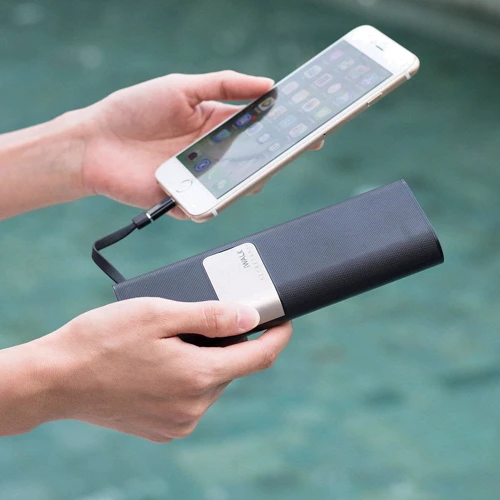 Внешний аккумулятор iWALK Power Bank Secretary 20000mAh Lightning/microUSB/USB-C Black (SBS200Q): Особенности Встроенный кабель