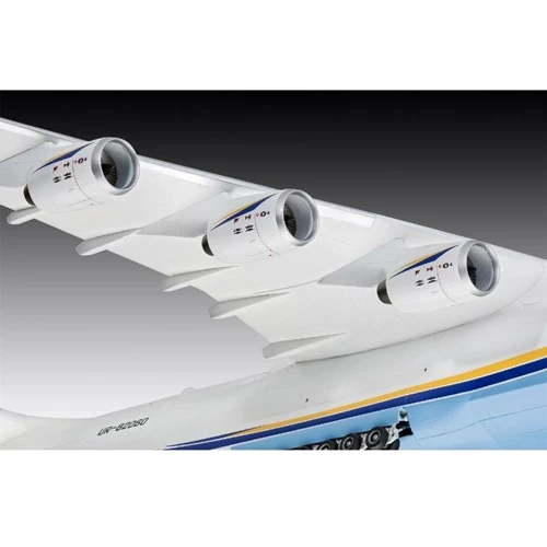 Сборная модель Revell Грузовой самолет АН-225 Мрия уровень 5 масштаб 1:144 фото 7