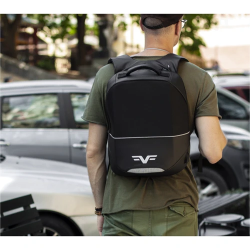 Сумка для ноутбуков Frime 15.6" Shell Black: Вместимость ноутбук, блок питания, аксессуары
