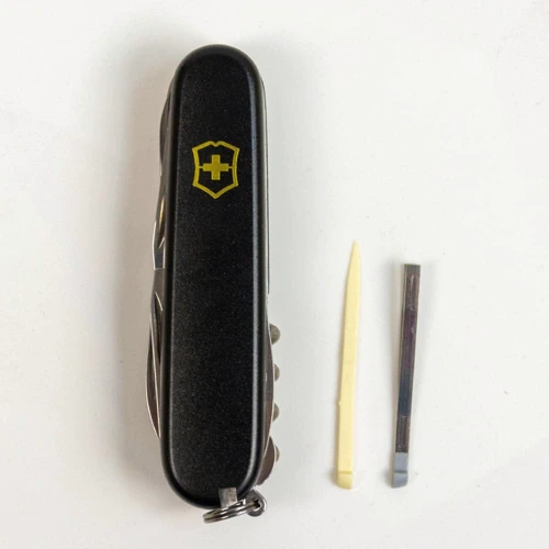 Мультитул Victorinox HUNTSMAN MAT чорний матовий лак із жовтим лого (Vx13713.3_M0008p) фото 9