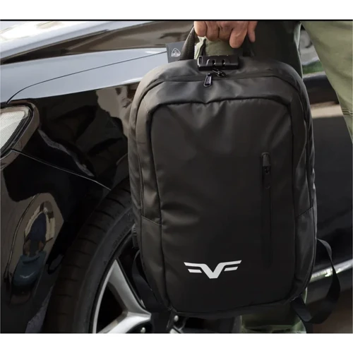 Сумка для ноутбука Frime 15.6" Crosstech Black: Місткість ноутбук, блок питания, аксессуары