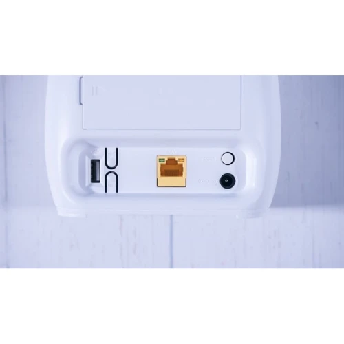 Маршрутизатор Wi-Fi Tecno TR210 (4895180764646): Максимальная скорость 300 Мбит/с