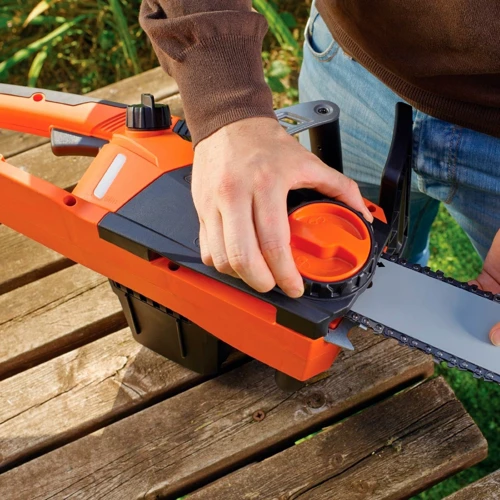 Электропила цепная Black&Decker CS2245: Мощность двигателя, кВт 2.2