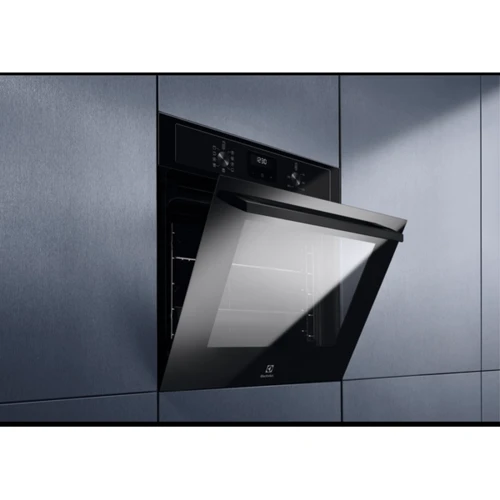 Духовой шкаф электрический Electrolux EOF3H40BK: Приготовление на пару нет