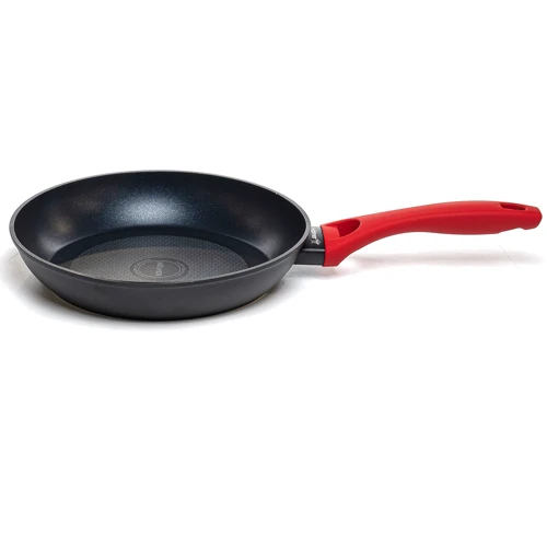 Сковорода Holmer Gastro Chef 28 см (FP-22328-SRPMBL Gastro Chef): Материал корпуса Кованный алюминий