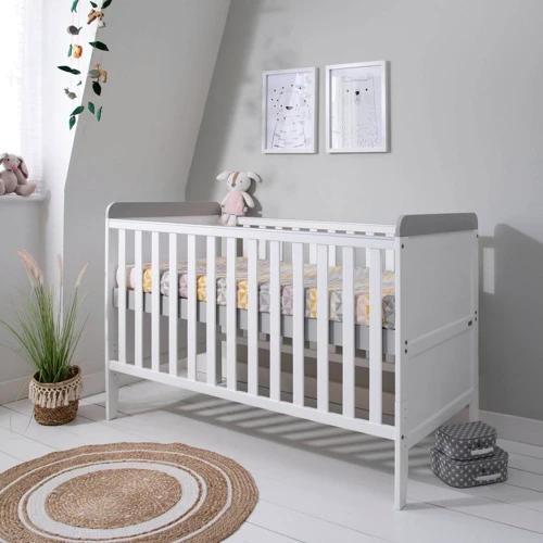 Кровать Tutti Bambini Rio с пеленатором и матрасом Deluxe Eco Fibre 70х140 см (211030/1172.01): Опускающаяся стенка Нет
