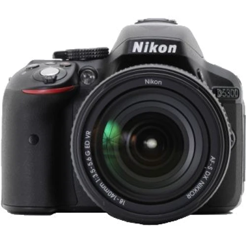 Nikon D5300 Kit (18-140mm) VR