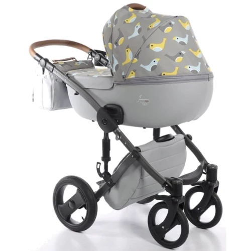 Универсальная коляска 2 в 1 Junama Madena Limited Edition Skylark: Материал колес полиуретан