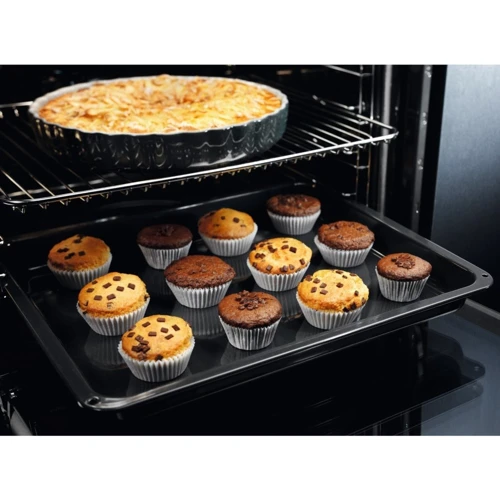 Духовой шкаф электрический Electrolux EOF5F50BV: Управление Электронное