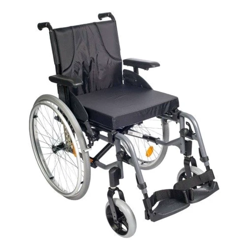Крісло-коляска Dr.Life полегшена Action Invacare 3 NG/43.0 сірий
