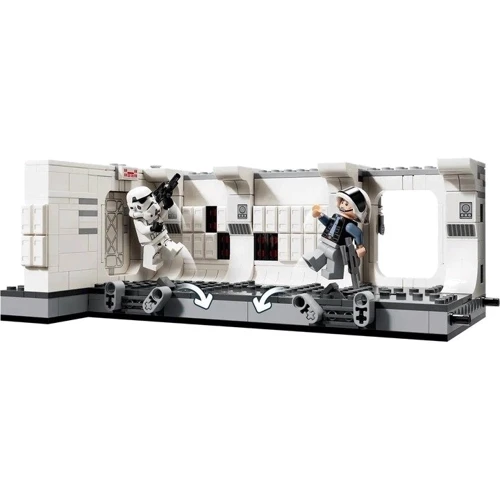Конструктор LEGO Star War Посадка на борт Тантив IV (75387)