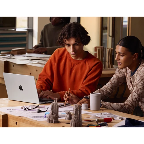 Apple MacBook Pro 14" M5 512GB Silver (MDE44) 2025