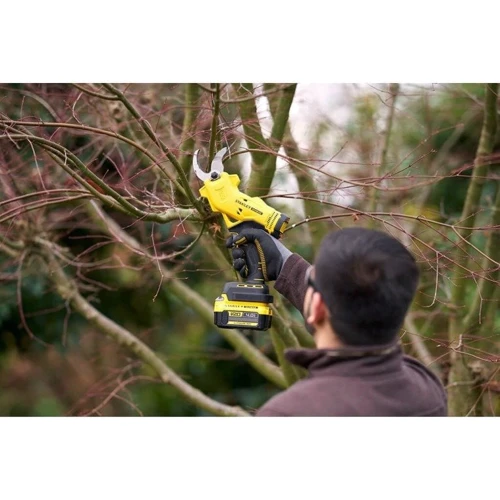 Секатор Stanley FATMAX SFMCPP32M1: Материал Сталь + пластик