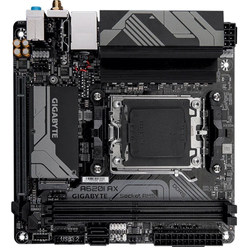 Gigabyte A620I AX: Разъемы на плате USB 3.2 Gen 1, USB 2.0