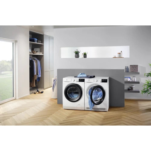 Стиральная машина Electrolux EW6F448BUP: Тип загрузки фронтальная