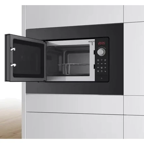 Встраиваемая микроволновая печь BOSCH BEL623MB3: Диаметр поддона 270 мм