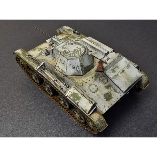 Збірна модель MiniArt Радянський легкий танк Т-60 заводу №37, ранніх випусків з інтер'єром (MA35224): Тип моделі танк