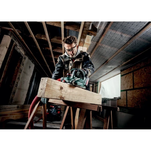 Електрорубанок Metabo HO 18 LTX 20-82 MetaLoc (602082840): Клас Профессиональные