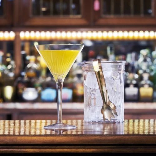 Бокал Luigi Bormioli Mixology Martini для мартини 4х215 мл (12459/02): Объем бокала, мл 215