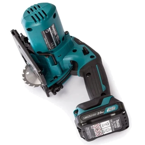 Дисковая пила Makita HS301DWAE: Уровень шума 80 дБ