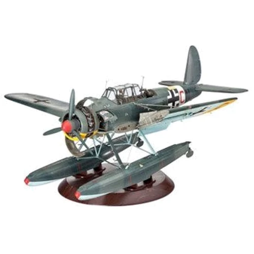 Revell (1:32) Корабельный разведчик и патрульный самолет (1941г., Герамния) Arado Ar 196 (04688): Производитель Revell
