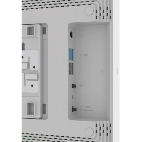 Маршрутизатор Wi-Fi Keenetic VOYAGER PRO (KN-3510-01): Інтерфейс підключення (LAN-порт) 2 x 1 Гбіт/с: 1 x RJ-45