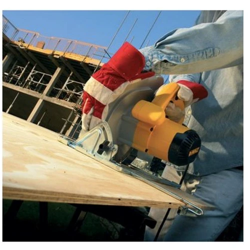 Пила дискова DeWalt D23700