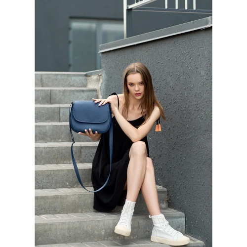 Женская сумка почтальонка Sambag Rose BZN синяя (94000015): Пол Женский