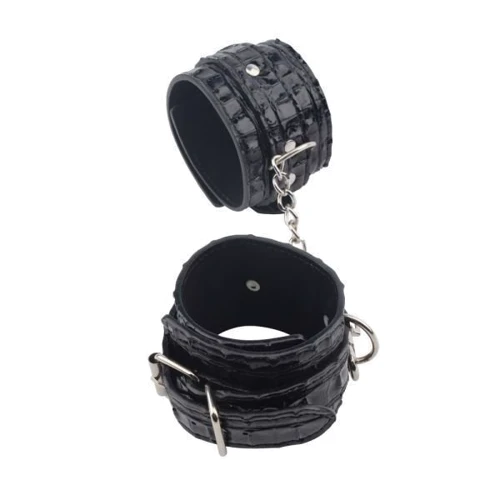 Оковы Chisa Surrender Ankle Restraints