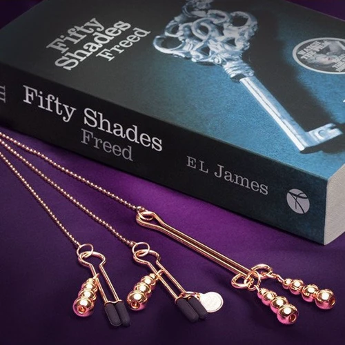 Зажимы для сосков и клитора Fifty Shades Freed Отдайся ощущениям набор
