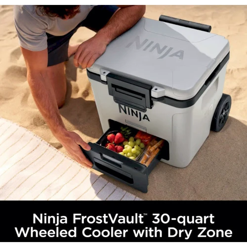 Термобокс Ninja FrostVault 28L Hard Cooler FB230EUWH							: Об'єм 28 л