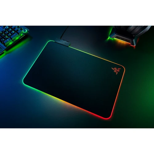 Игровая поверхность RAZER Firefly V2 (RZ02-03020100-R3M1): Тип поверхности Двухсторонняя (оба варианта)